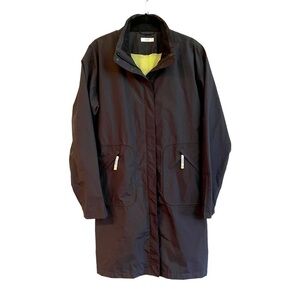 CASALL, NWOT, BLACK RAINCOAT. SOPHISTICATED, VERSATILE & PRACTICAL DESIGN.SIZE M
